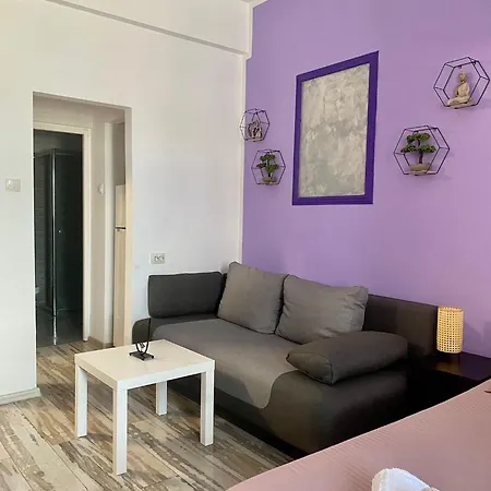 Kira's Exclusive 6 Ap's 26 Apartment *