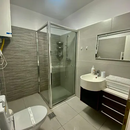 Apartment Kira's Exclusive 6 Ap's 26 Bucharest