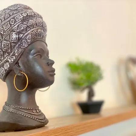 Kira's Group - 8 Units For Up To 38 Guests Apartment *