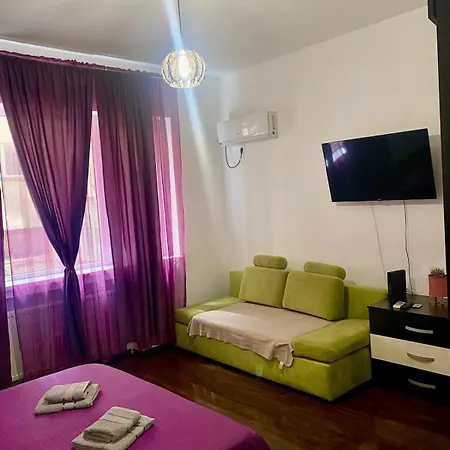 Apartament Kira's Group - 8 Units For Up To 38 Guests