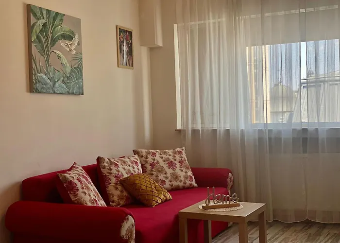 Kira's Group - 8 Units For Up To 38 Guests *