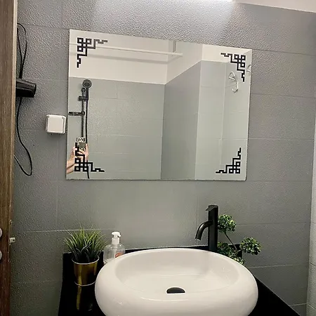 Apartamento Kira's Group - 8 Units For Up To 38 Guests