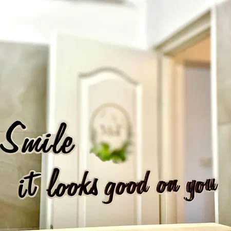 Kira's Group - 8 Units For Up To 38 Guests Bucarest